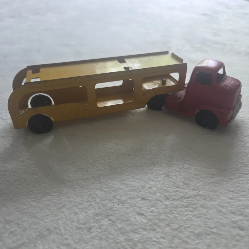TootsieToy International RC 180‎ Auto Transport w/o Tin Ramp Single Axle Trailer